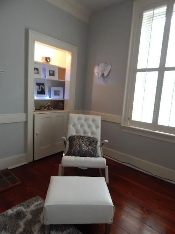 The Dulinn On York Savannah Apartament